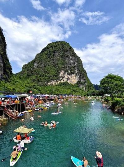 暑假去哪里旅游最好（暑假去哪里旅游最好玩又便宜）