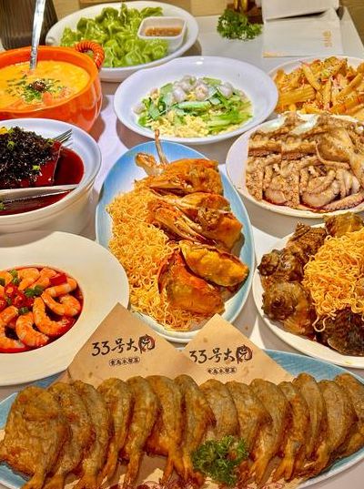 五四广场附近美食（五四广场附近美食饭店）