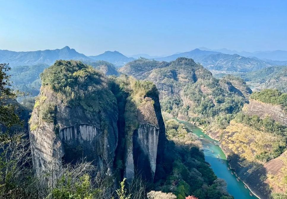 武夷山是哪里的（武夷山是哪里的福建哪里）